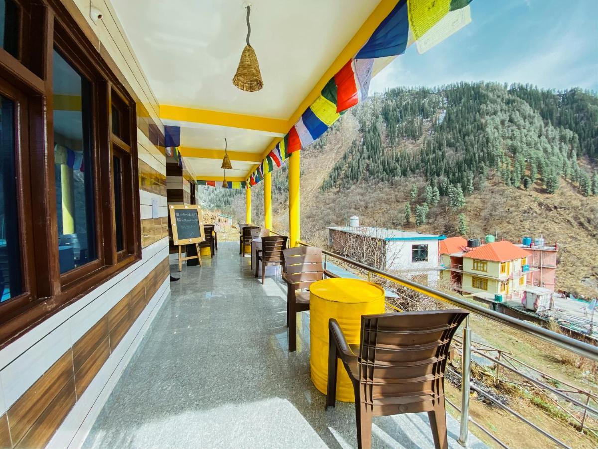 Nomads Hostel Tosh Extérieur photo