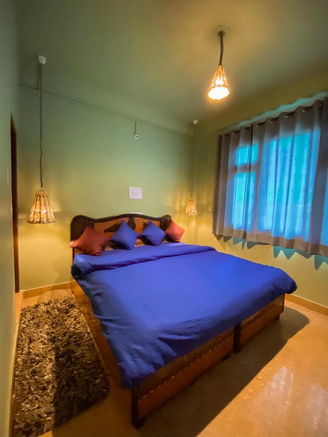 Nomads Hostel Tosh Extérieur photo