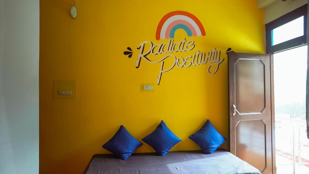 Nomads Hostel Tosh Extérieur photo